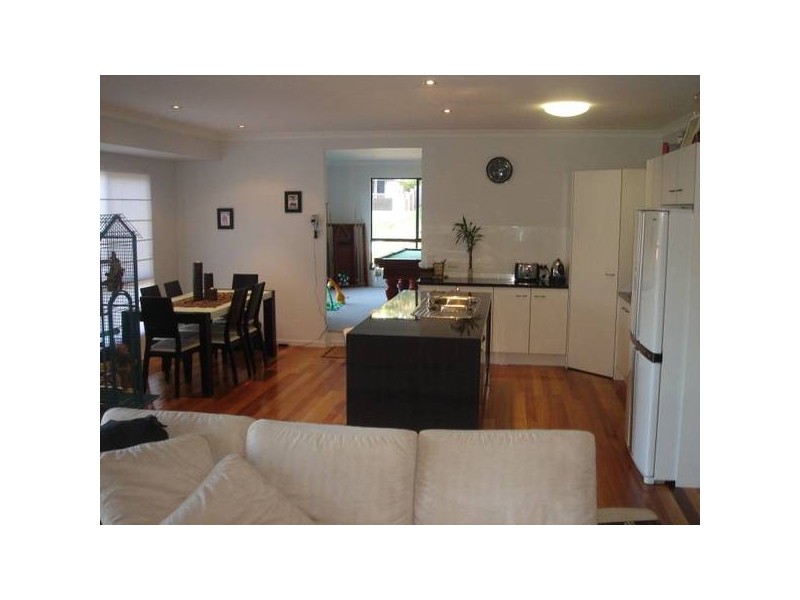 11 Gallery Place, Little Mountain QLD 4551