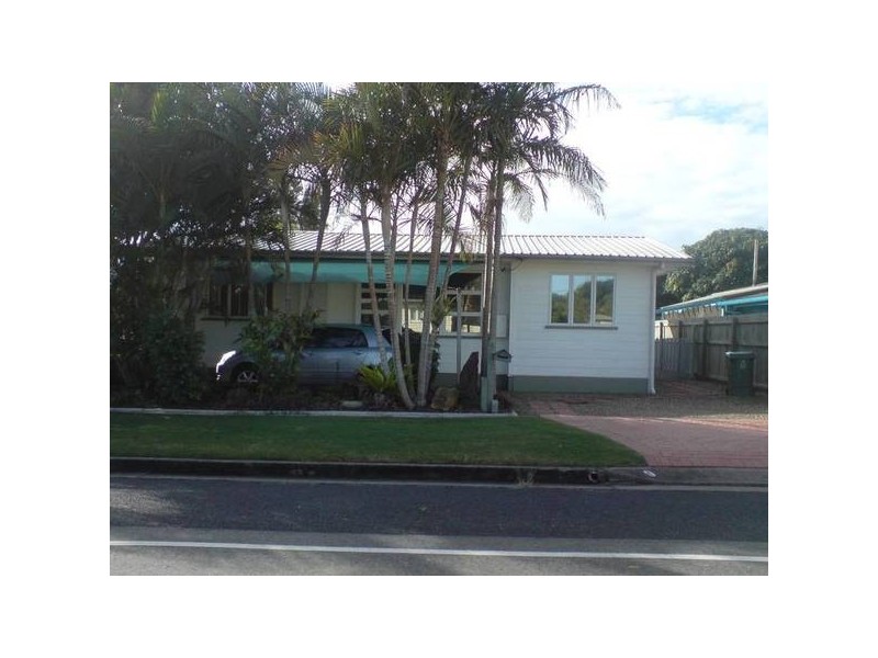 9 Oxley Street, Golden Beach QLD 4551