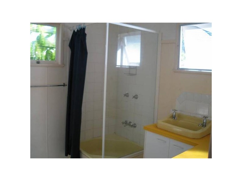 21 Saltair Street, Kings Beach QLD 4551