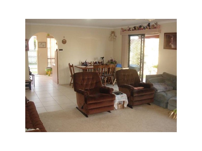 1/18 Baldwin Street, Golden Beach QLD 4551