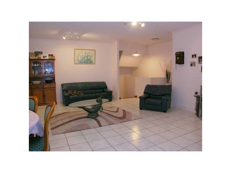 8 Harrier Street, Aroona QLD 4551