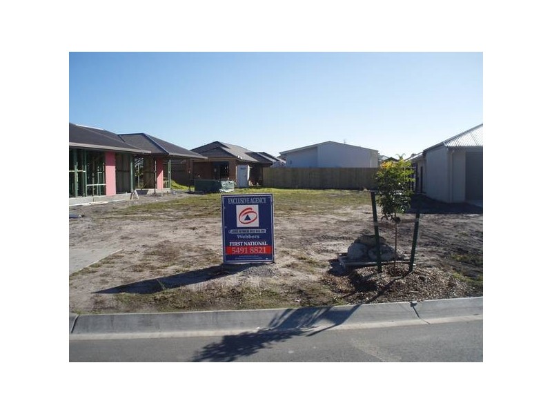 122 Birchgrove Street, Sippy Downs QLD 4556