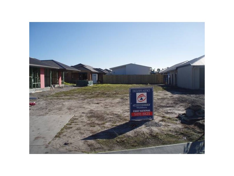 122 Birchgrove Street, Sippy Downs QLD 4556