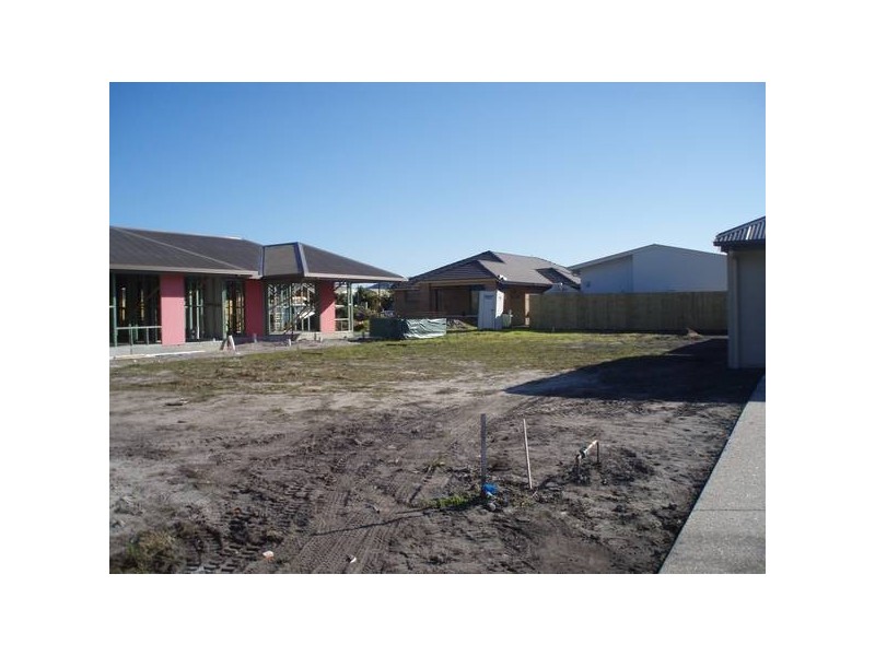 122 Birchgrove Street, Sippy Downs QLD 4556