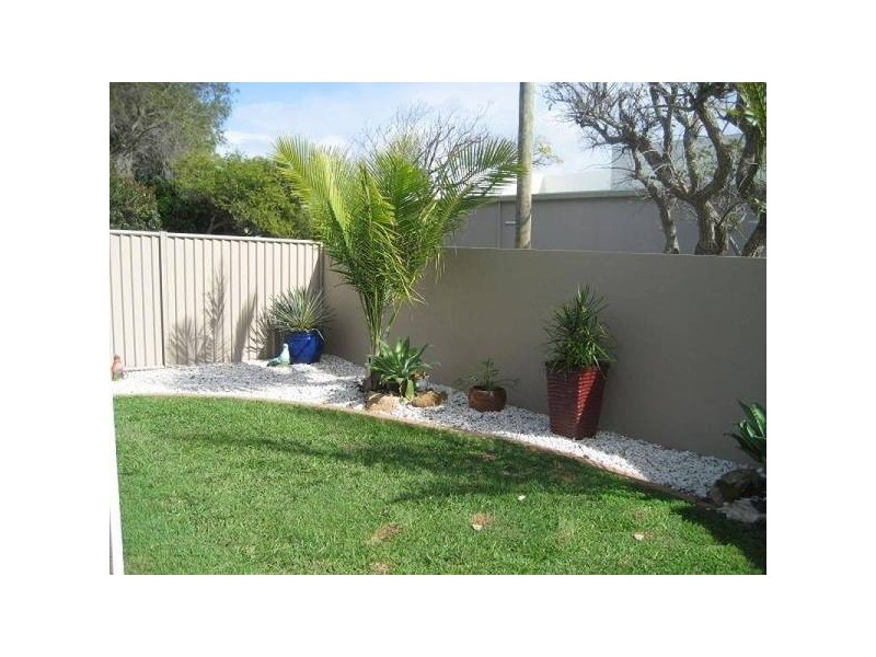 1/11 Wyreema Terrace, Caloundra QLD 4551