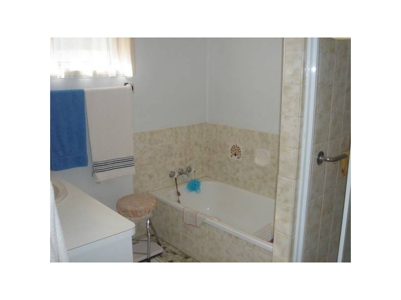 35 Nelson Street, Golden Beach QLD 4551