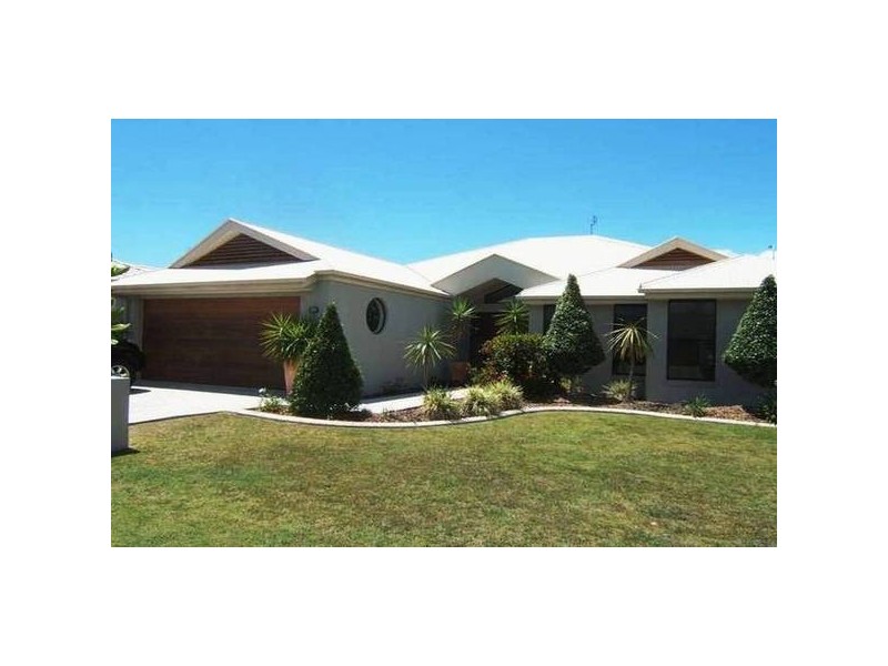3 Margarita Court, Kawana Island QLD 4575