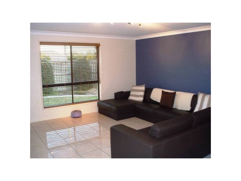 3 Margarita Court, Kawana Island QLD 4575