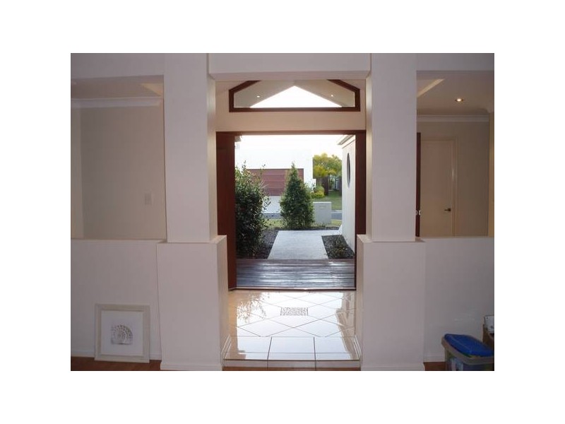 3 Margarita Court, Kawana Island QLD 4575