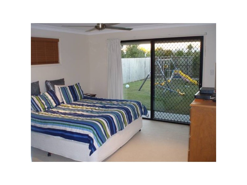 3 Margarita Court, Kawana Island QLD 4575