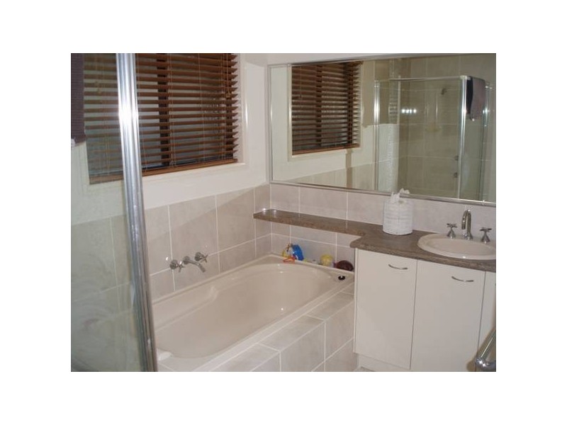 3 Margarita Court, Kawana Island QLD 4575