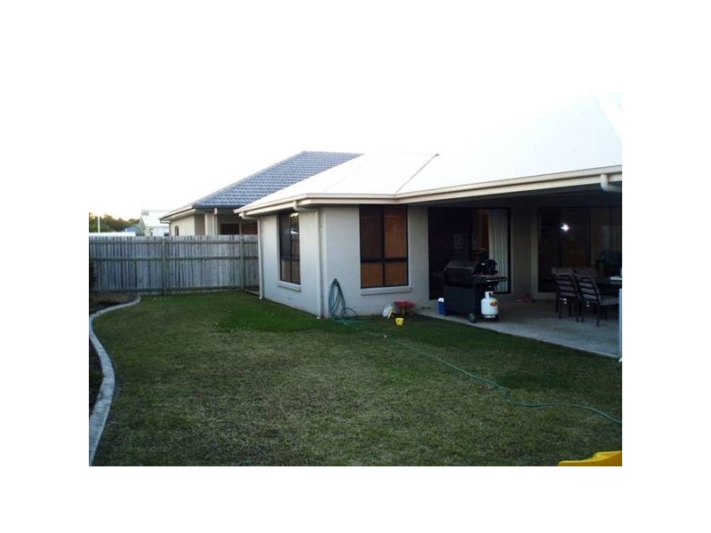 3 Margarita Court, Kawana Island QLD 4575