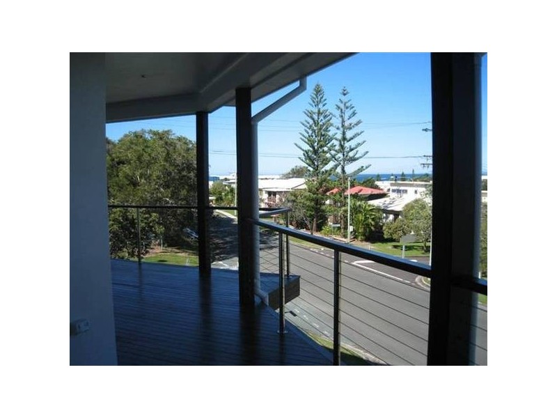 18 Bennett Street, Moffat Beach QLD 4551