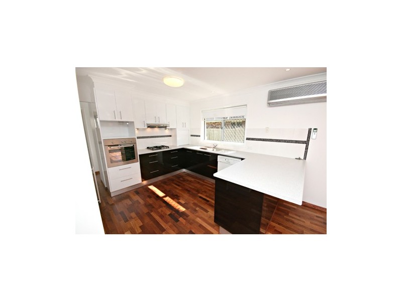 7 St James Court, Little Mountain, Caloundra QLD 4551