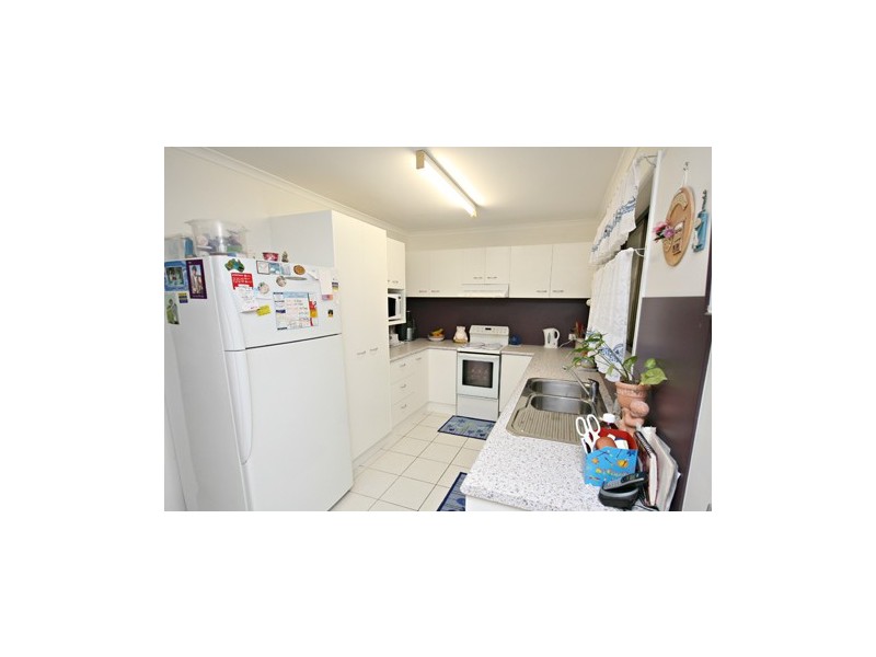 2/109 Westminster Avenue, Golden Beach, Caloundra QLD 4551