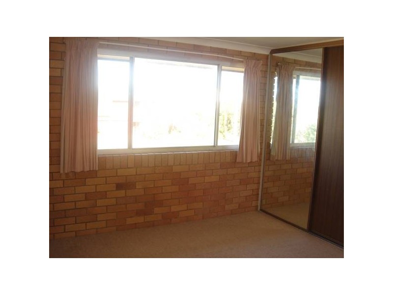 12/12 Coonowrin Street, Battery Hill QLD 4551