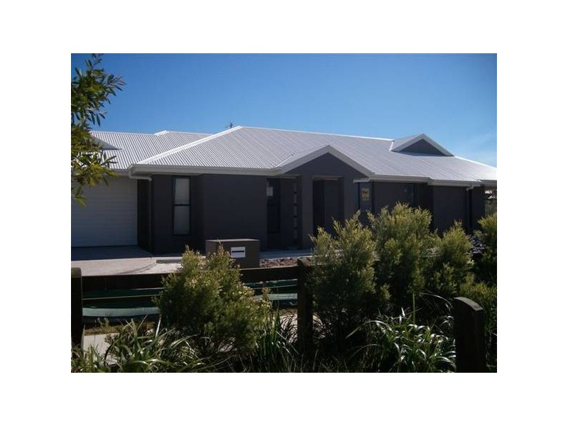 13 Rawson Street, Caloundra West QLD 4551