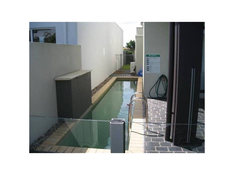 31 Tarawa Street, Kawana Island QLD 4575