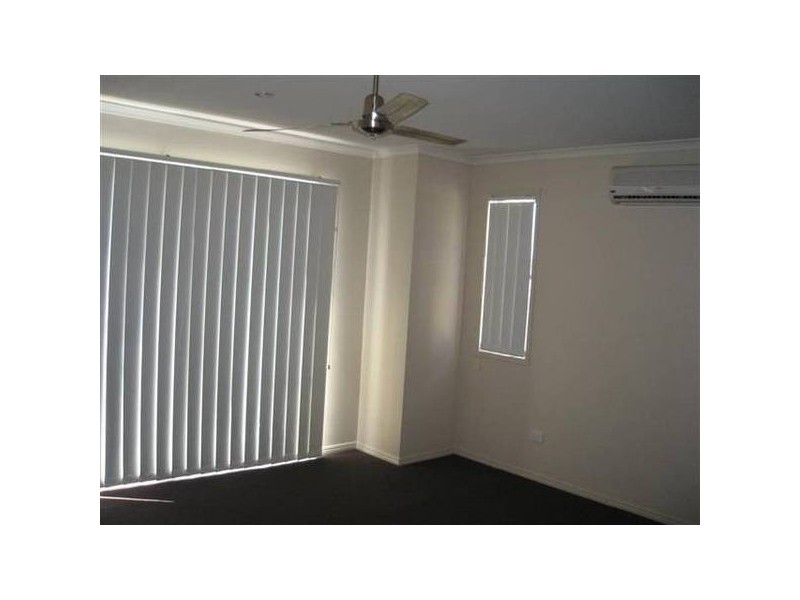 31 Tarawa Street, Kawana Island QLD 4575
