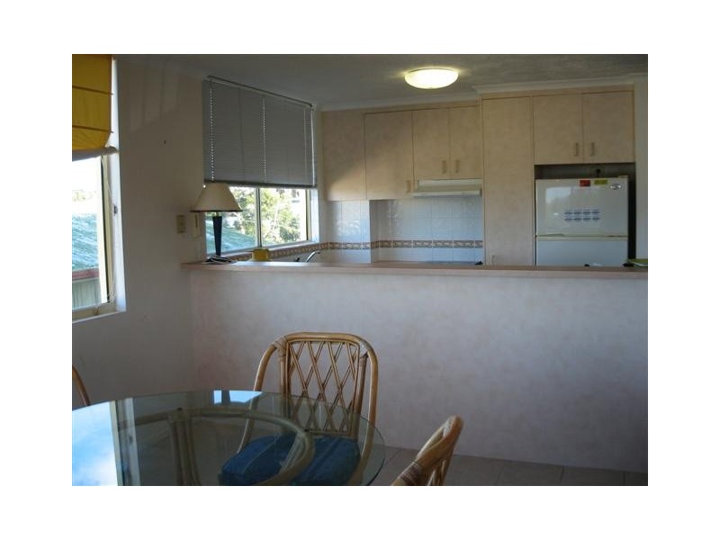 1/9 Rooke Street, Dicky Beach QLD 4551