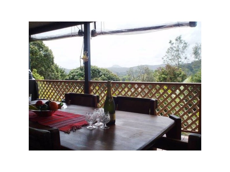 37 Lamington Place, Nambour QLD 4560