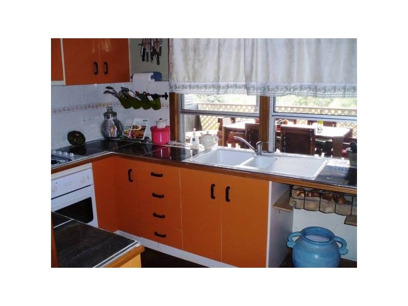 37 Lamington Place, Nambour QLD 4560