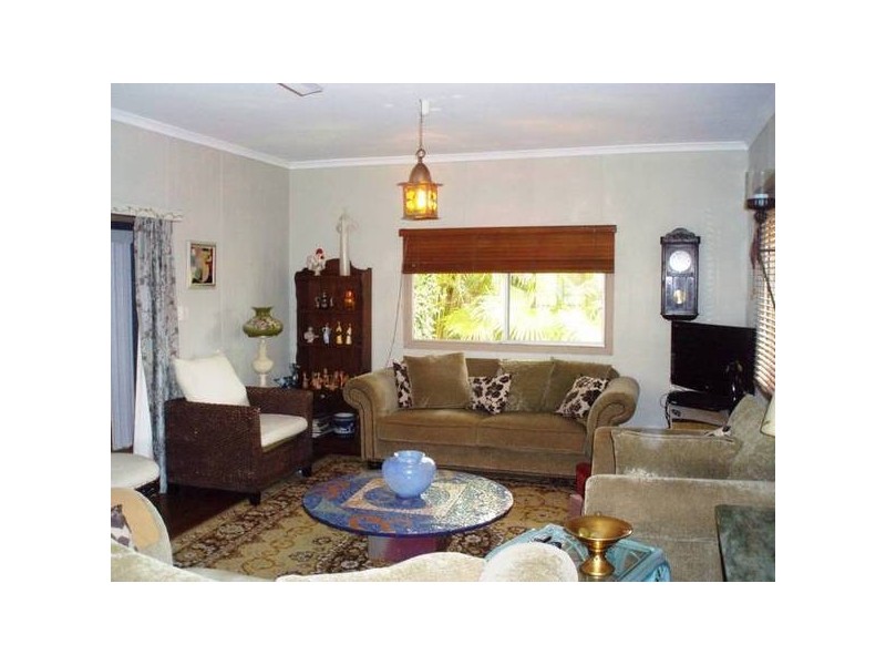 37 Lamington Place, Nambour QLD 4560