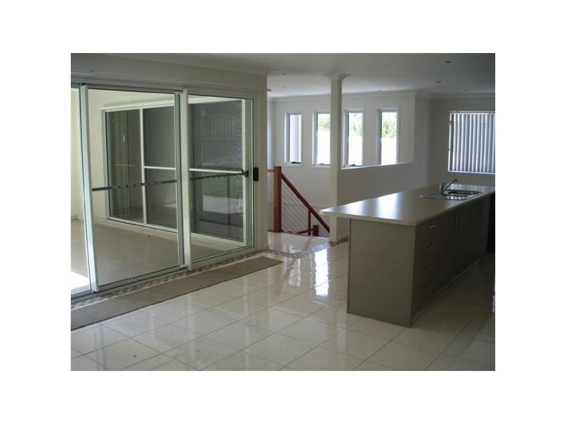 21 Dunk Street, Caloundra West QLD 4551