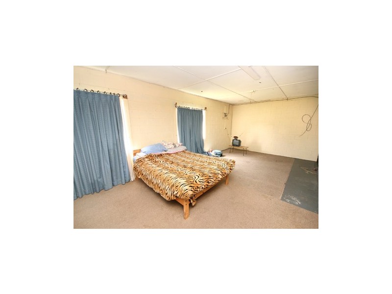 67 Arthur Street, Caloundra QLD 4551