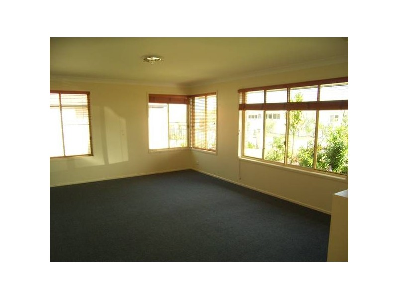 25 Hartley Crescent, Pelican Waters QLD 4551