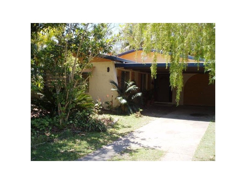 9 Adori Street, Currimundi QLD 4551