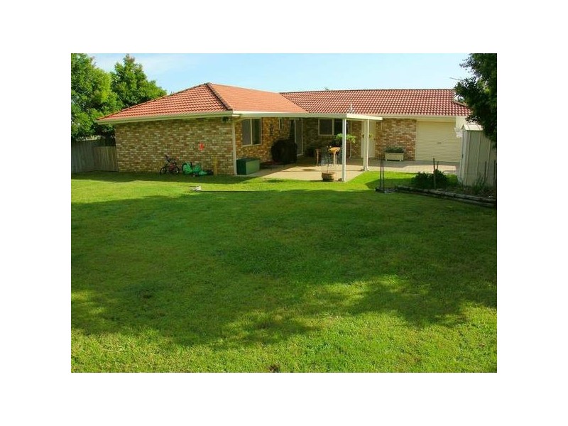 9 Village Way, Little Mountain QLD 4551