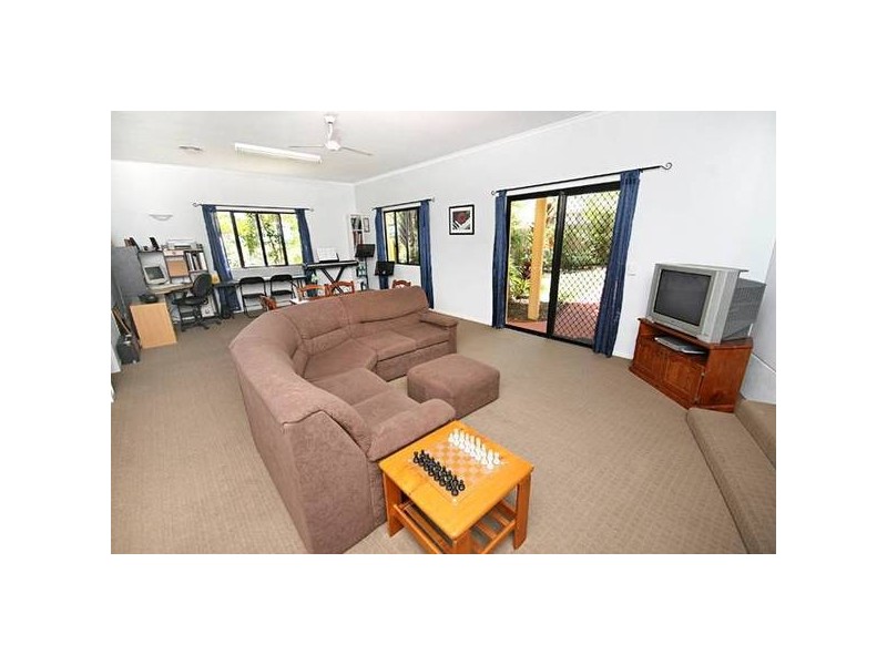 16 Lawman Street, Caloundra QLD 4551