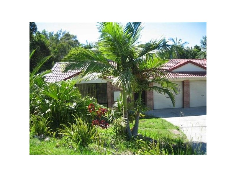 13 Mallee Close, Little Mountain QLD 4551