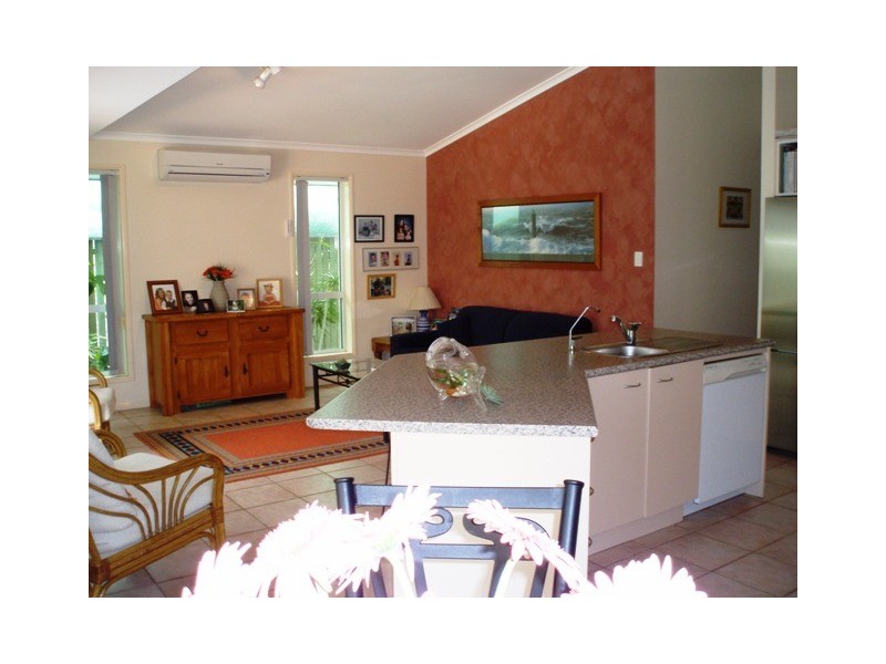 2 Redwood Court, Currimundi QLD 4551