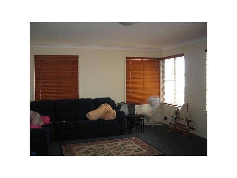 25 Hartley Cres, Little Mountain QLD 4551
