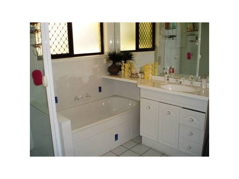 41 Gallery Place, Little Mountain QLD 4551