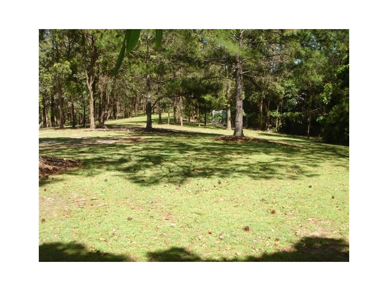 2 Caloundra Road, Little Mountain QLD 4551