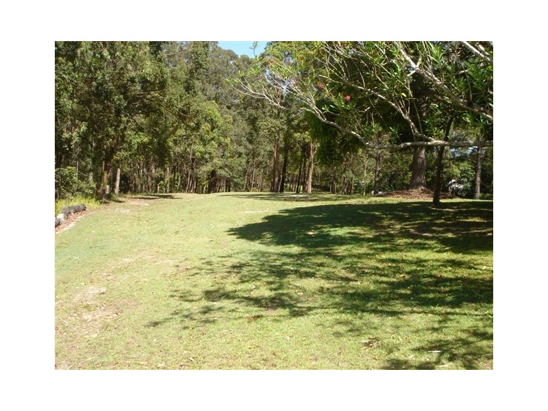 2 Caloundra Road, Little Mountain QLD 4551