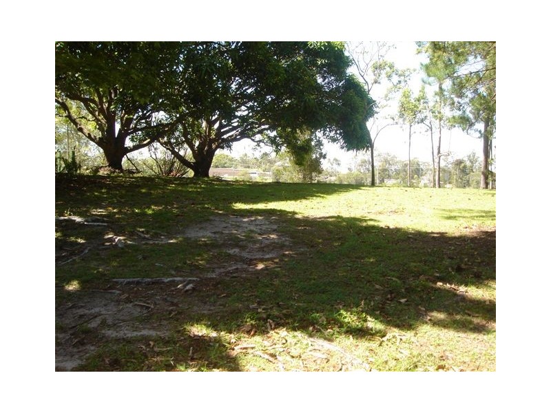 2 Caloundra Road, Little Mountain QLD 4551