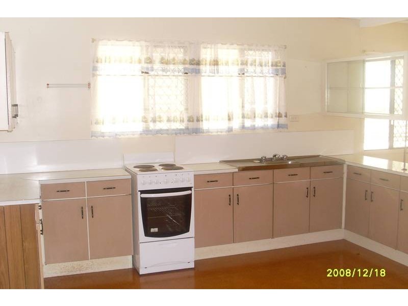 7 Mayes Avenue, Caloundra QLD 4551