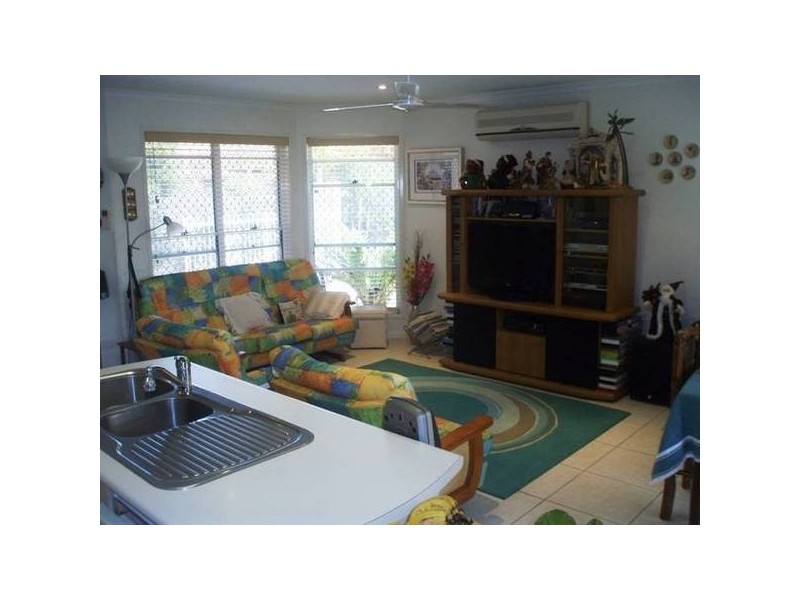 2/11 Suller Street, Caloundra QLD 4551