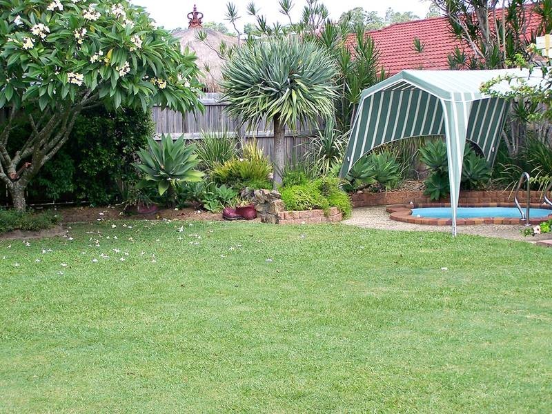 30 Avocado Street, Elanora QLD 4221