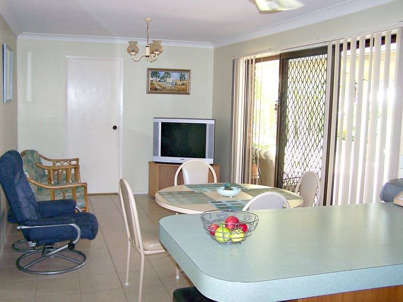 30 Avocado Street, Elanora QLD 4221