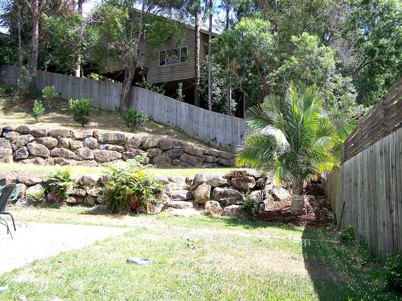 18 Capano Court, Elanora QLD 4221