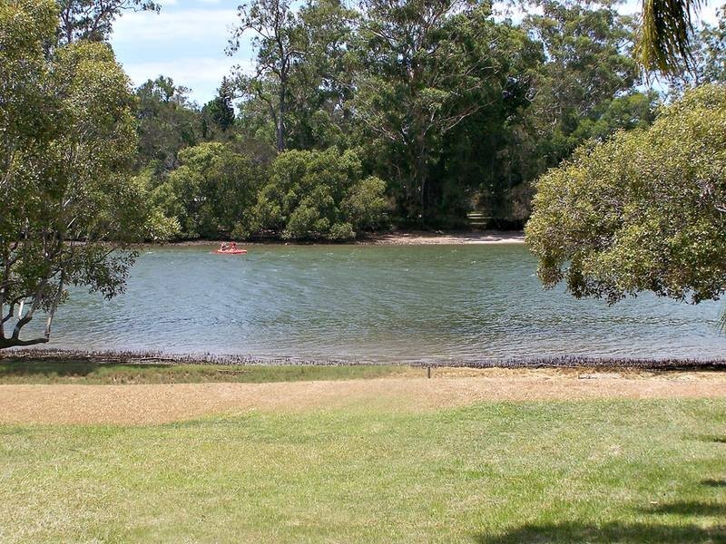 2/38 Riverside Drive, Currumbin Waters QLD 4223