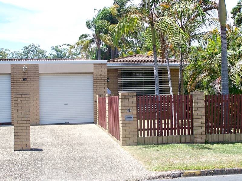 2/38 Riverside Drive, Currumbin Waters QLD 4223