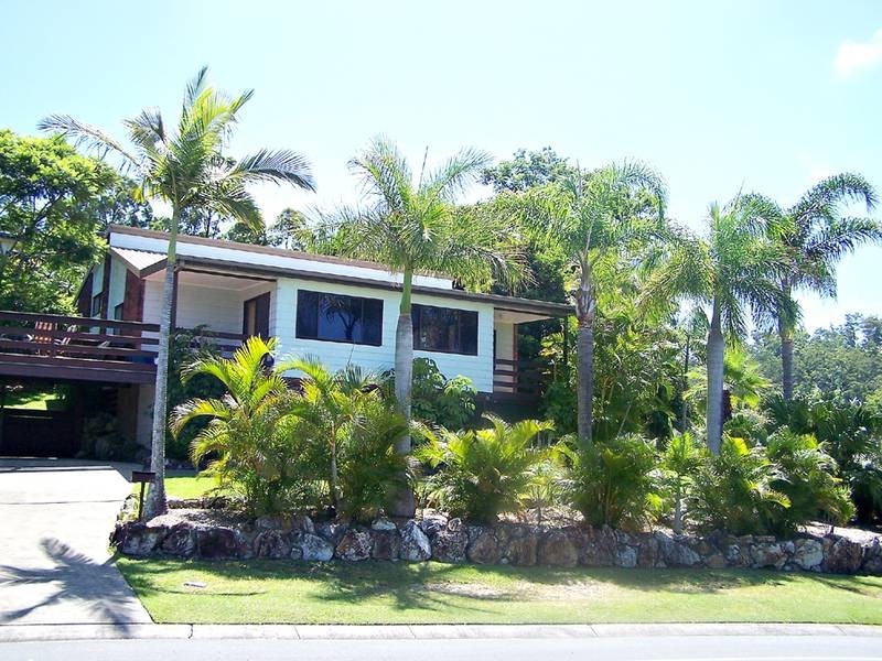 89 Ware Drive, Currumbin Waters QLD 4223