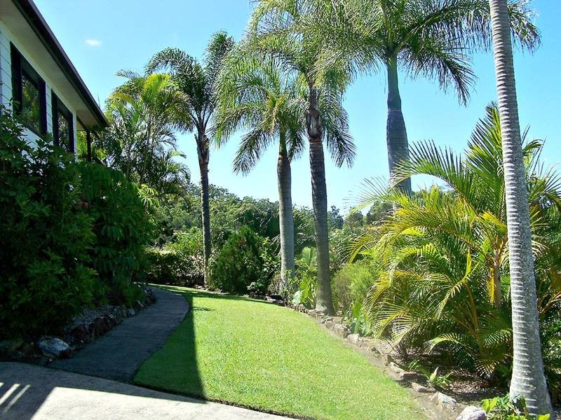 89 Ware Drive, Currumbin Waters QLD 4223