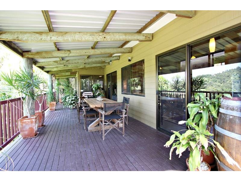 367 Tallebudgera Connection Road, Tallebudgera QLD 4228
